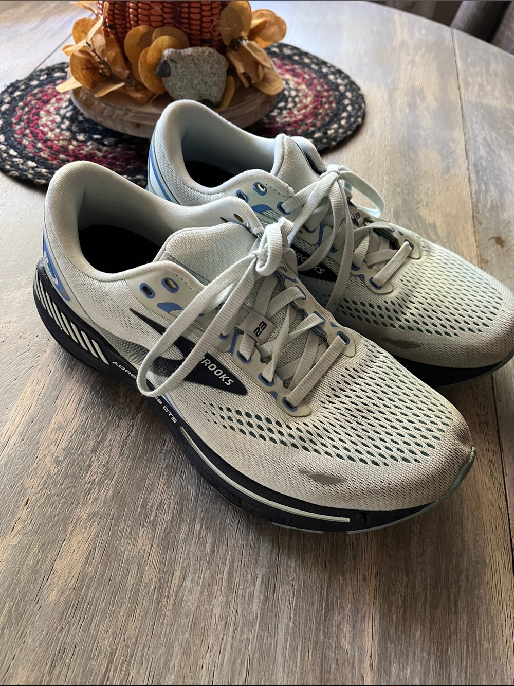 Brooks Women’s Athletic Running Shoes — Light Gray with Blue Accents
